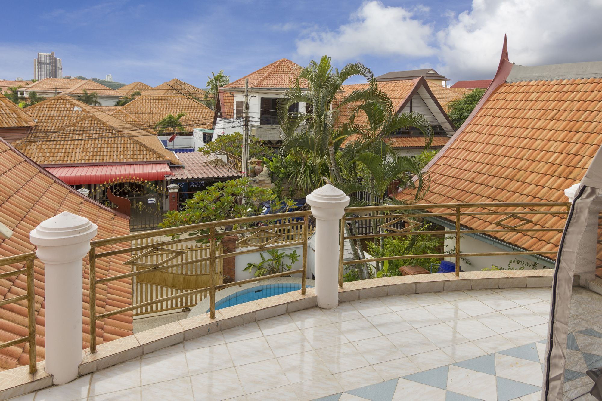 Nowhere Villa Pluto Pattaya Exterior foto